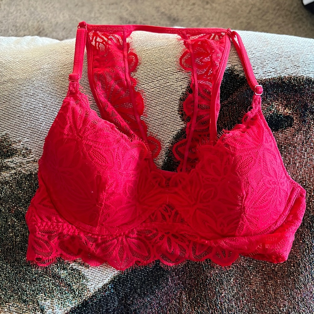 PINK, red lacey bralette. size small.